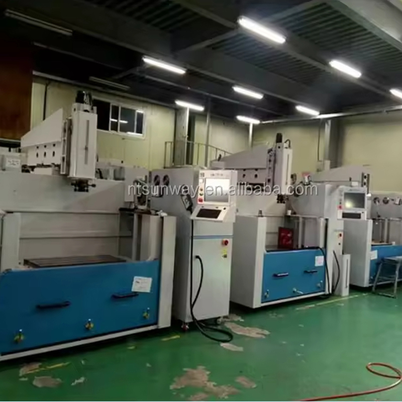 Máquina herramienta CNC CNC EDM de 3 ejes CNC-OX650